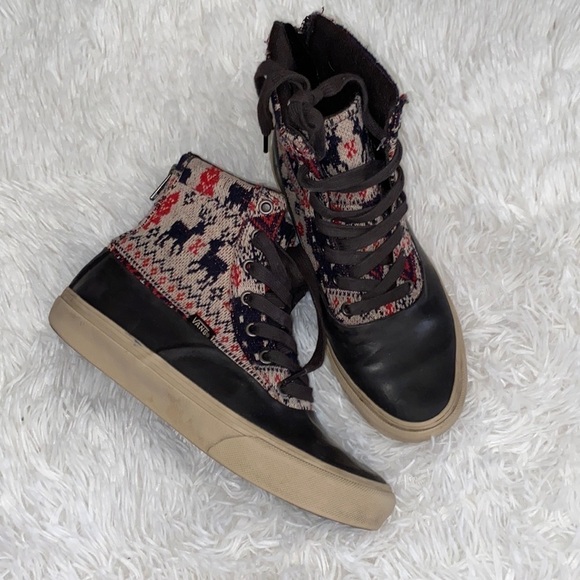 Vans mid top sneakers - Picture 2 of 9